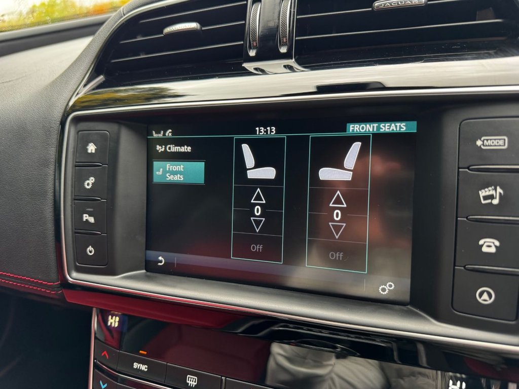 Used Jaguar XE 2017 for sale - 76406220: Photo 38