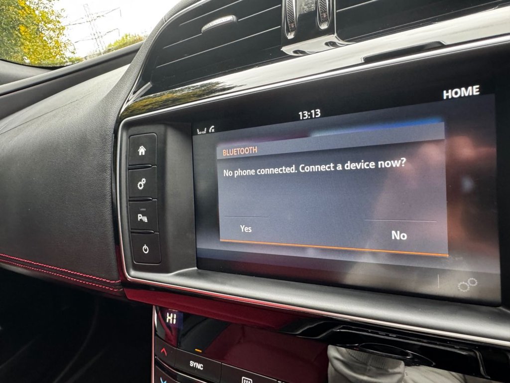 Used Jaguar XE 2017 for sale - 76406220: Photo 39