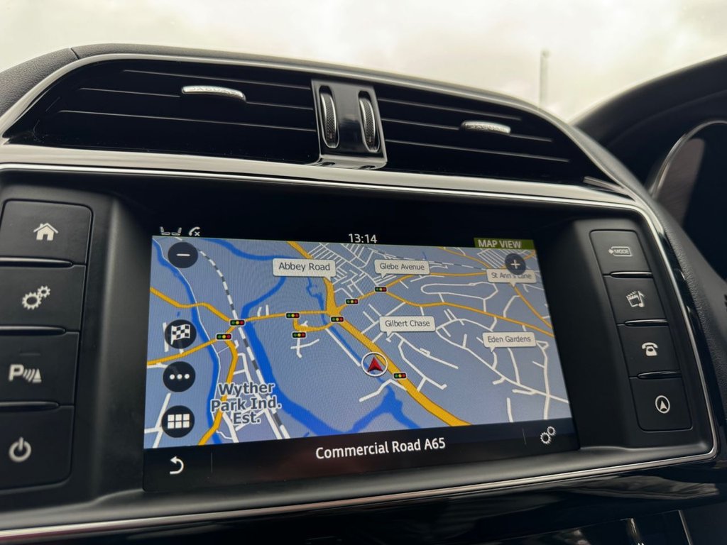 Used Jaguar XE 2017 for sale - 76406220: Photo 42