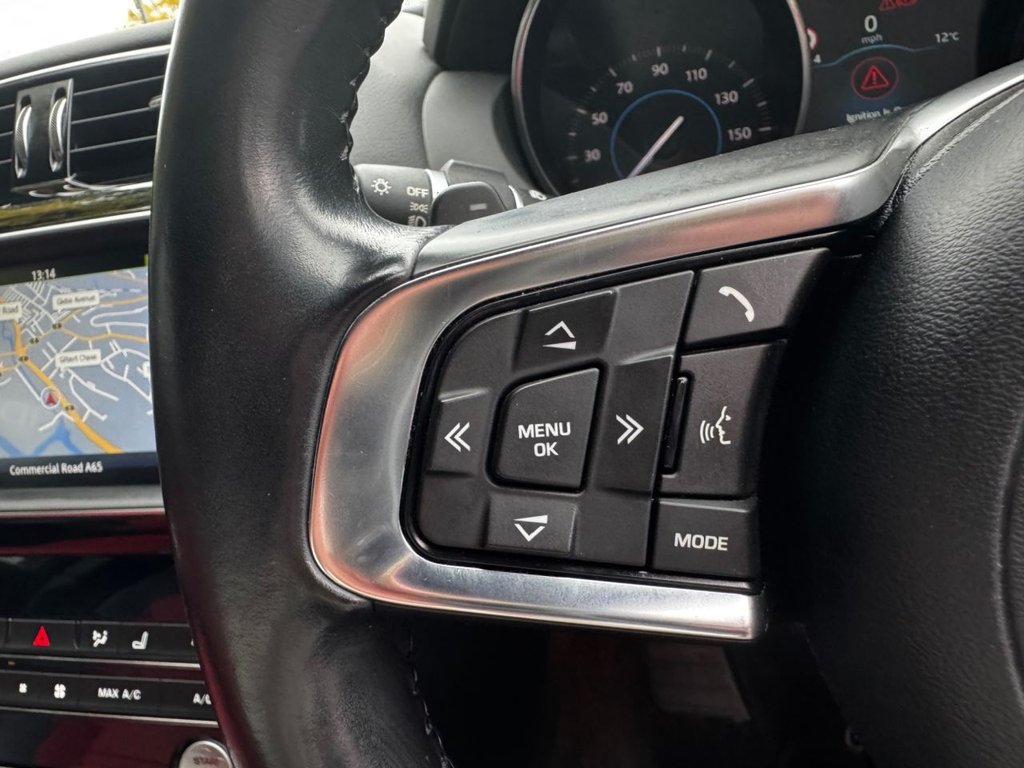 Used Jaguar XE 2017 for sale - 76406220: Photo 45