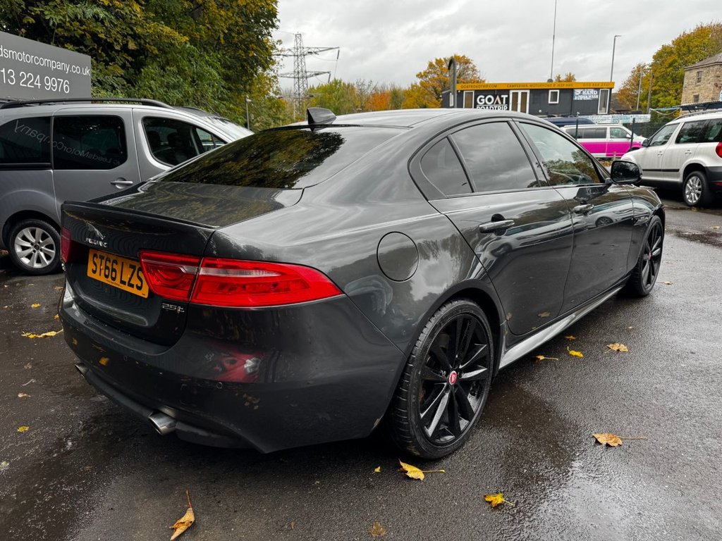 Used Jaguar XE 2017 for sale - 76406220: Photo 5