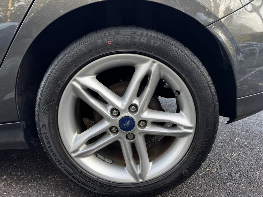 Used Ford Focus 2017 for sale - 76655369: Photo 14