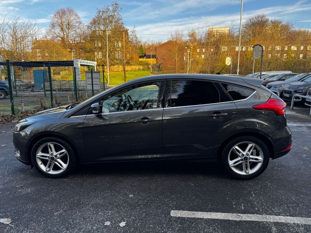 Used Ford Focus 2017 for sale - 76655369: Photo 9