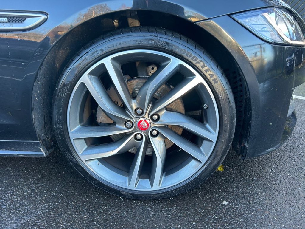 Used Jaguar XF 2017 for sale - 76784233: Photo 13