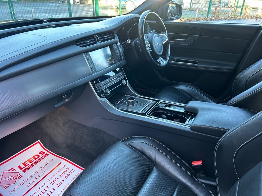 Used Jaguar XF 2017 for sale - 76784233: Photo 18