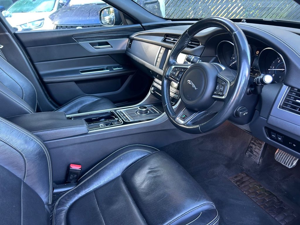 Used Jaguar XF 2017 for sale - 76784233: Photo 27