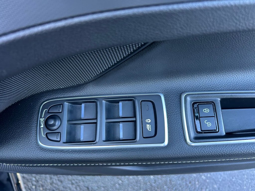 Used Jaguar XF 2017 for sale - 76784233: Photo 29