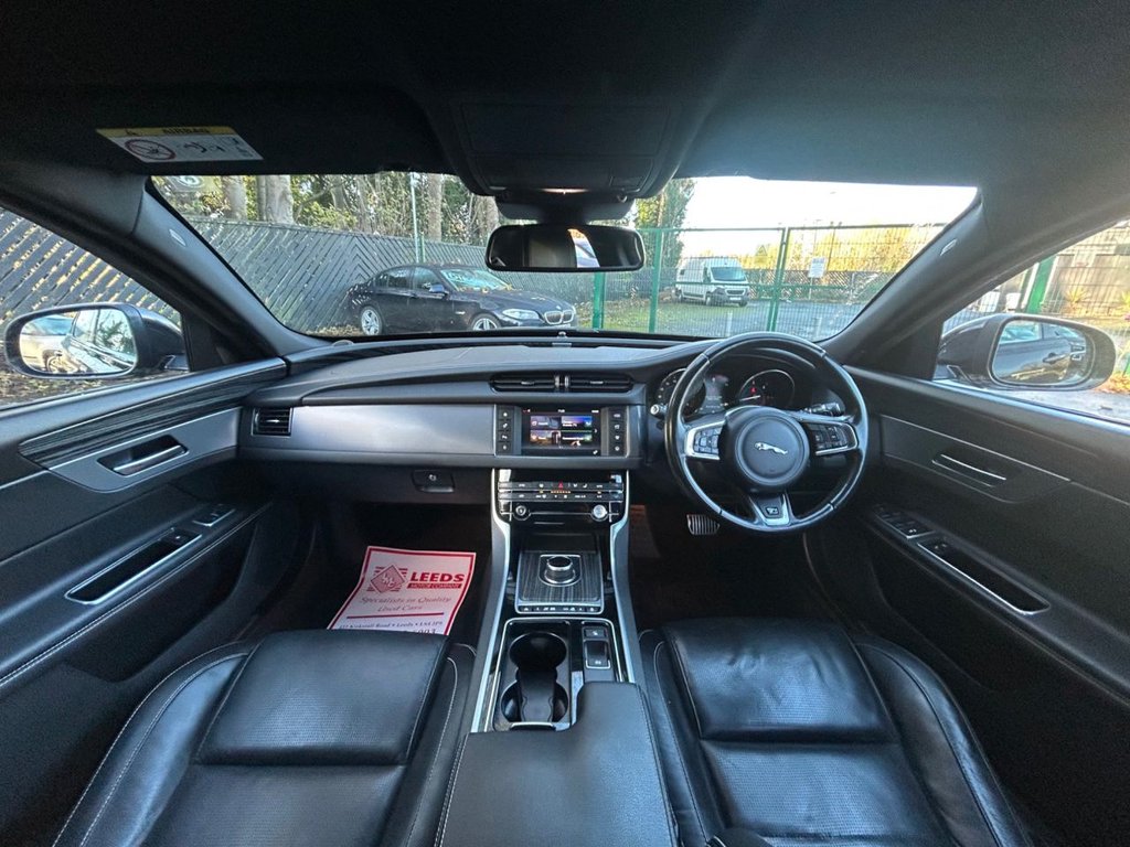 Used Jaguar XF 2017 for sale - 76784233: Photo 32