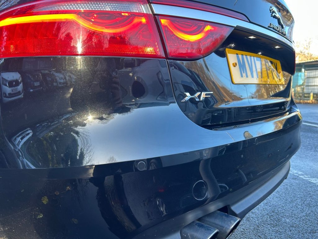 Used Jaguar XF 2017 for sale - 76784233: Photo 6