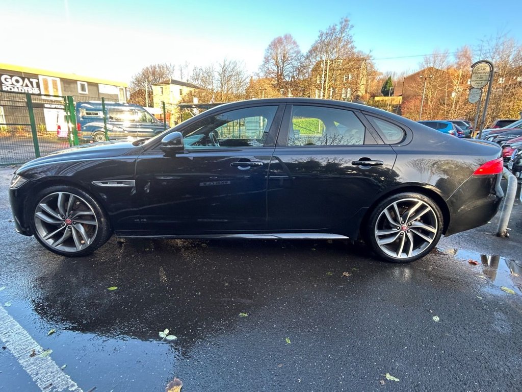 Used Jaguar XF 2017 for sale - 76784233: Photo 9