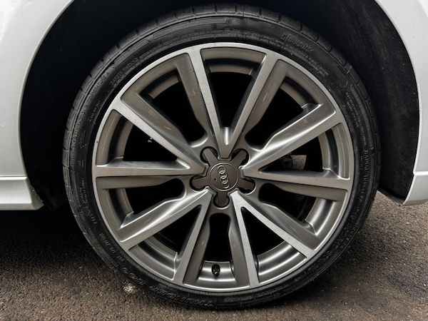 Used Audi A1 2014 for sale - 76256352: Photo 15