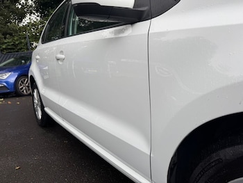 Used Volkswagen Polo 2016 for sale - 75923366: Photo