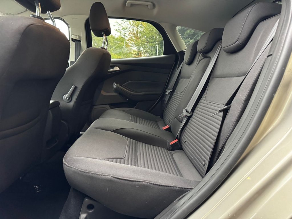 Used Ford Focus 2015 for sale - 76304041: Photo 19
