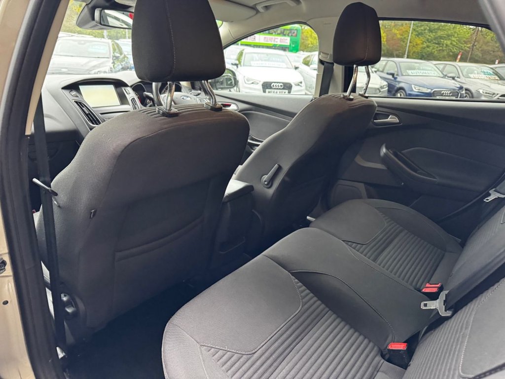 Used Ford Focus 2015 for sale - 76304041: Photo 21