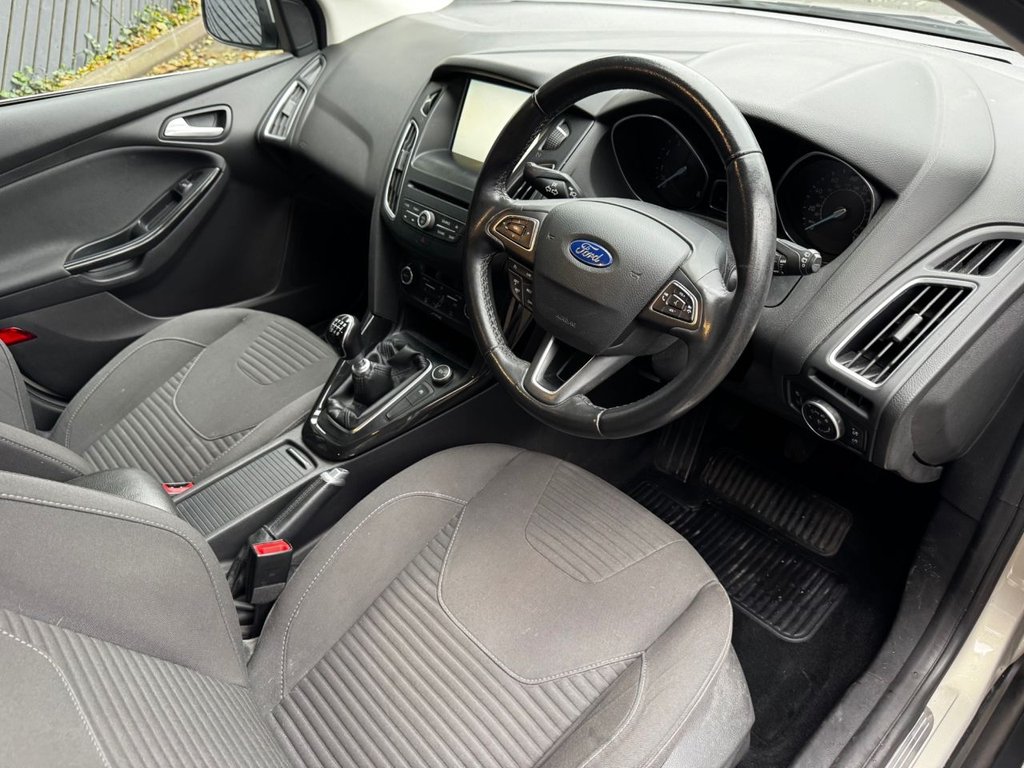 Used Ford Focus 2015 for sale - 76304041: Photo 32