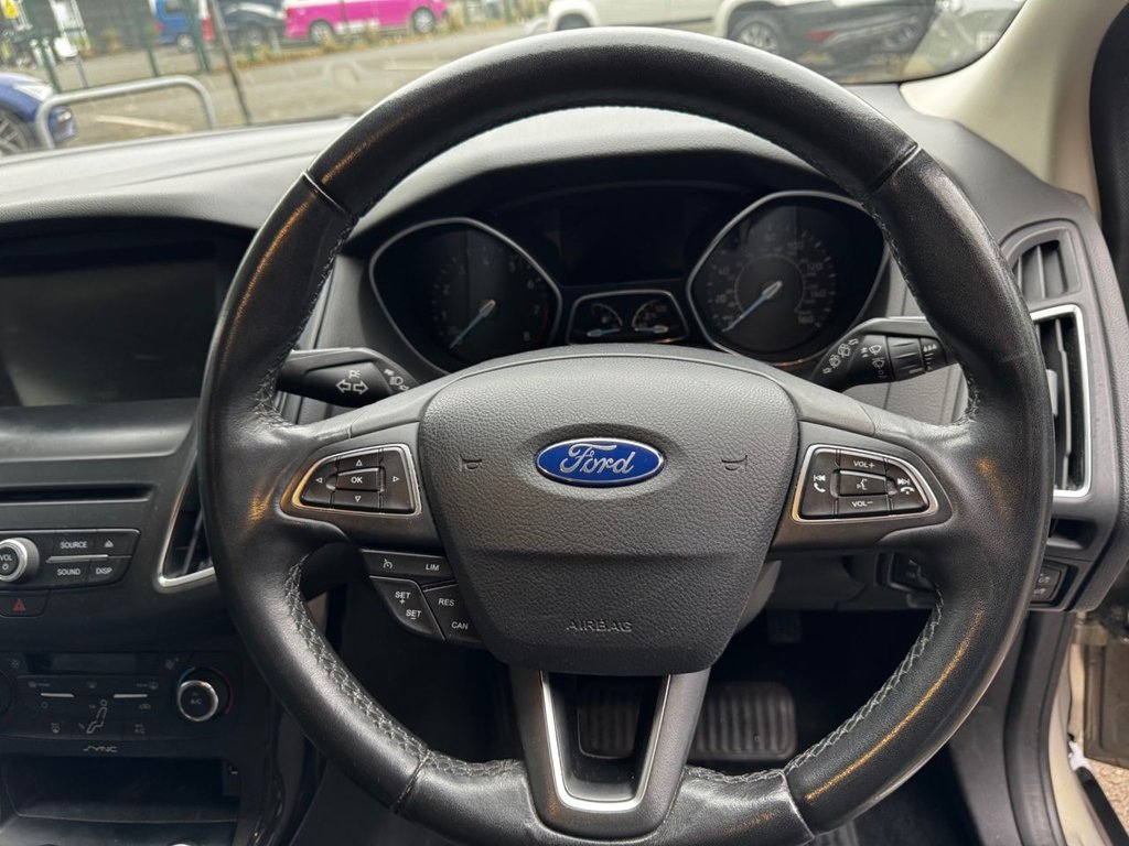 Used Ford Focus 2015 for sale - 76304041: Photo 34