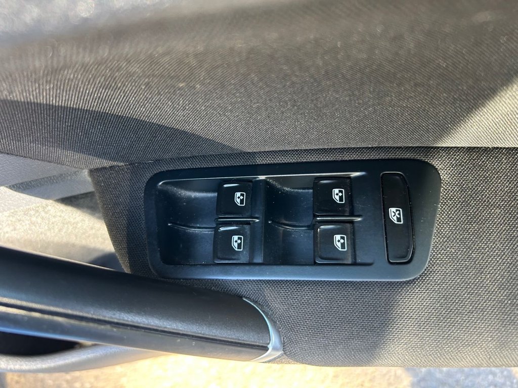 Used Volkswagen Golf 2016 for sale - 76068862: Photo 35