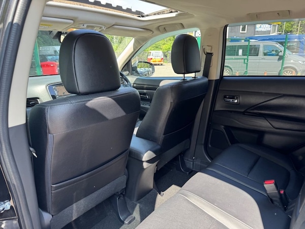 Used Mitsubishi Outlander 2017 for sale - 75596574: Photo 17