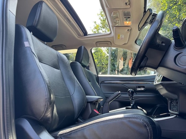 Used Mitsubishi Outlander 2017 for sale - 75596574: Photo 25