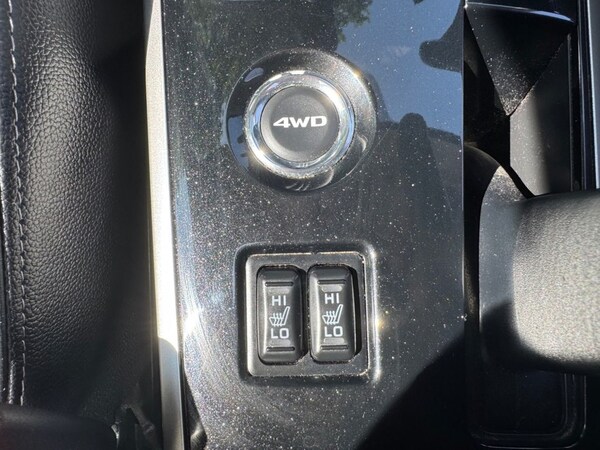 Used Mitsubishi Outlander 2017 for sale - 75596574: Photo 34
