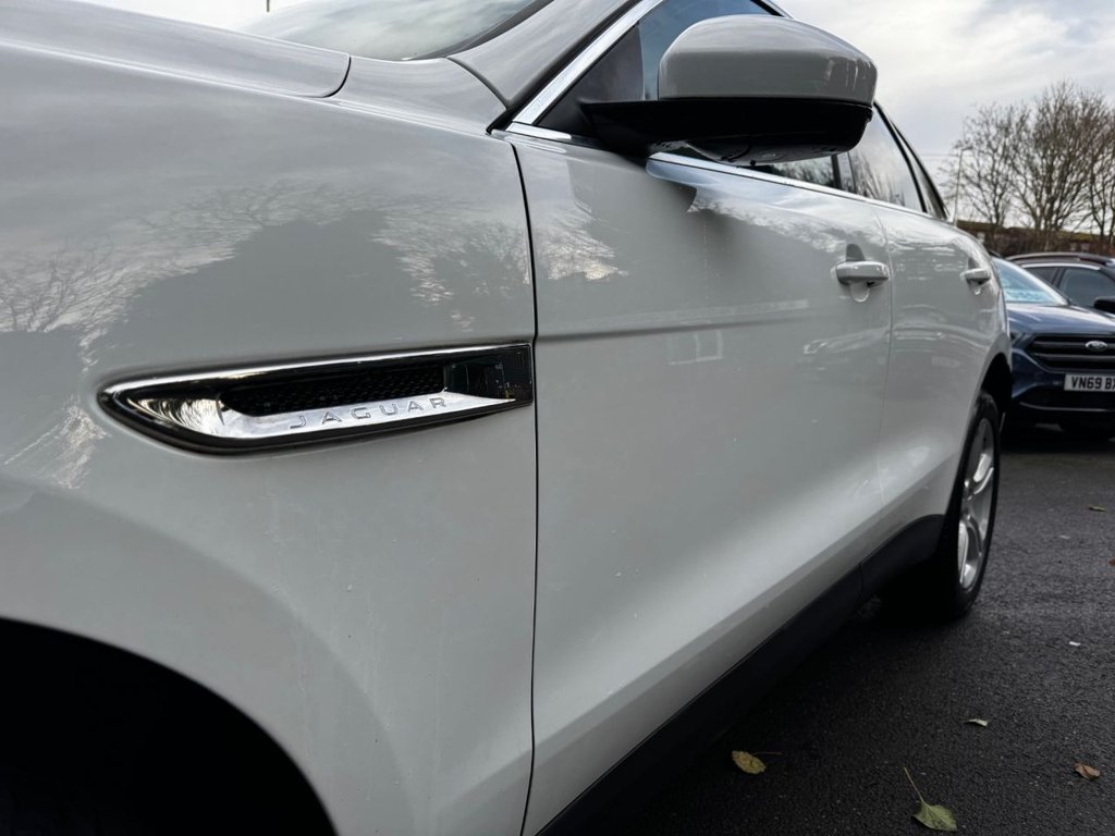 Used Jaguar F-Pace 2017 for sale - 76909850: Photo 14
