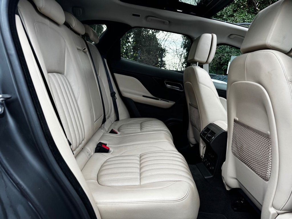 Used Jaguar F-Pace 2017 for sale - 76909850: Photo 34