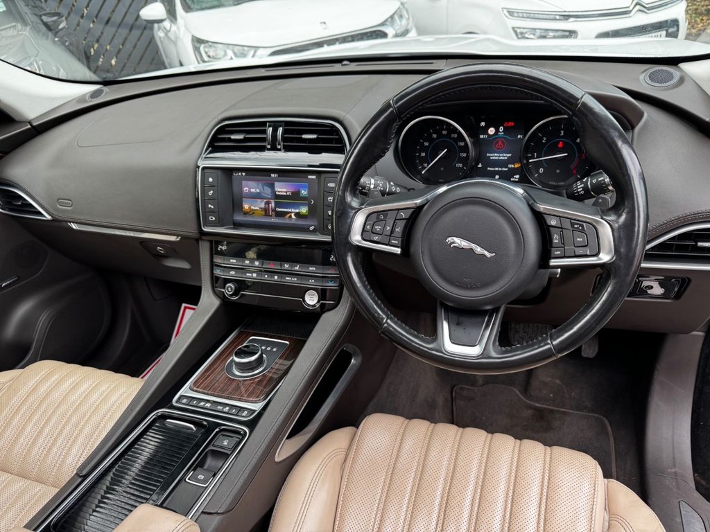 Used Jaguar F-Pace 2017 for sale - 76909850: Photo 45