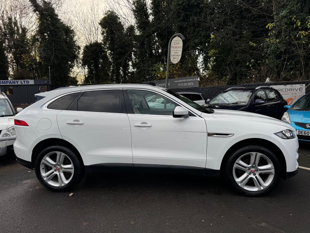 Used Jaguar F-Pace 2017 for sale - 76909850: Photo 6
