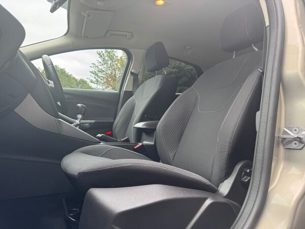 Used Ford Focus 2017 for sale - 76010181: Photo 15