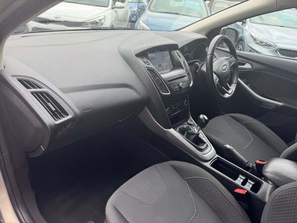 Used Ford Focus 2017 for sale - 76010181: Photo 17