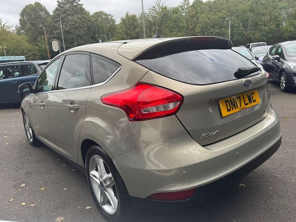 Used Ford Focus 2017 for sale - 76010181: Photo 6