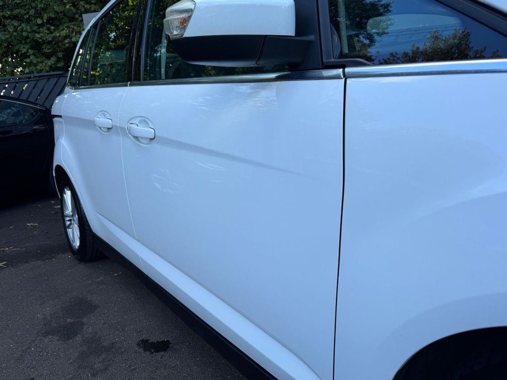 Used Ford Grand C-Max 2016 for sale - 76068762: Photo 2