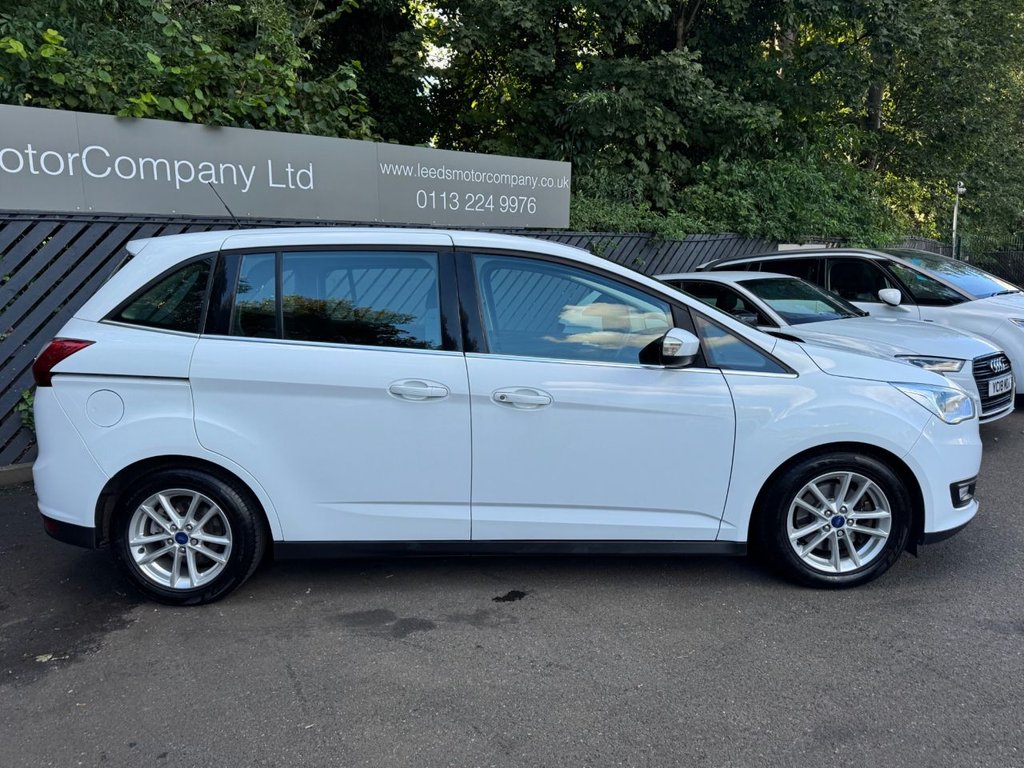 Used Ford Grand C-Max 2016 for sale - 76068762: Photo 3