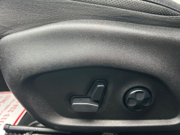 Used Jeep Renegade 2016 for sale - 76333833: Photo 23
