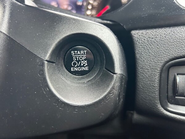 Used Jeep Renegade 2016 for sale - 76333833: Photo 41