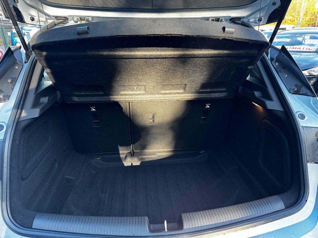 Used Vauxhall Astra 2017 for sale - 76642277: Photo 25