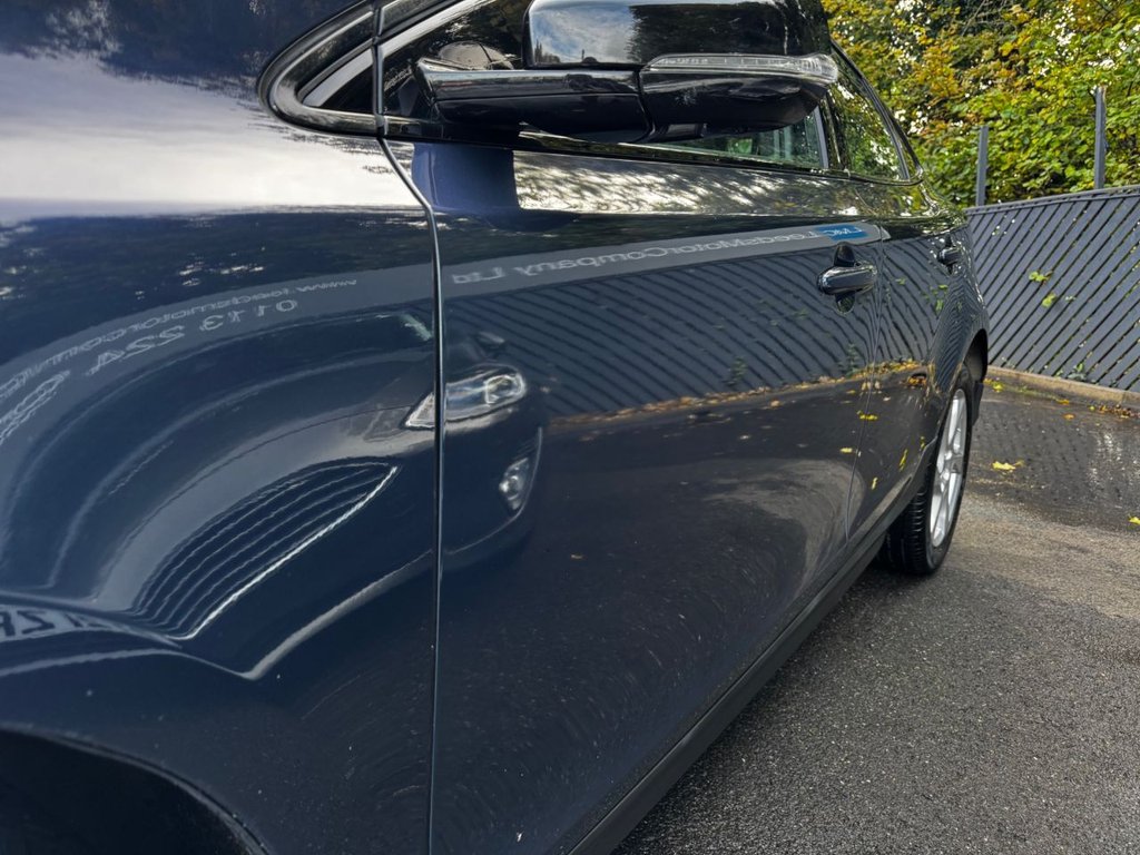 Used Volvo V40 2015 for sale - 76385809: Photo 11