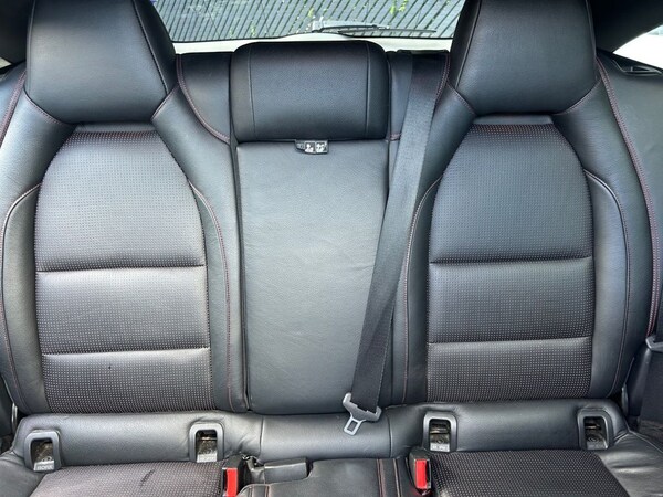 Used Mercedes-Benz CLA 2015 for sale - 76210082: Photo 32