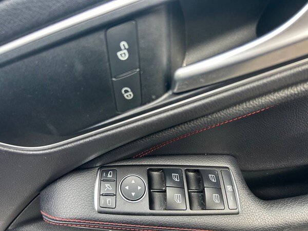 Used Mercedes-Benz CLA 2015 for sale - 76210082: Photo 37
