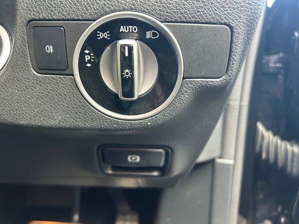 Used Mercedes-Benz CLA 2015 for sale - 76210082: Photo 39