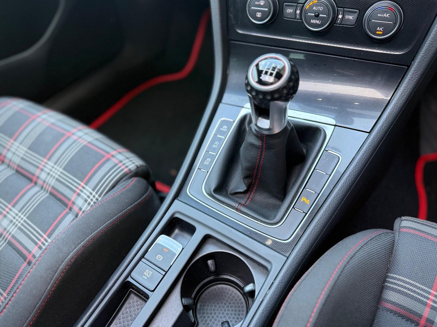 Used Volkswagen Golf 2015 for sale - 77524644: Photo 20