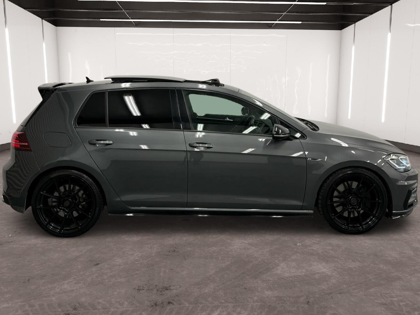 Used Volkswagen Golf 2017 for sale - 77412135: Photo 11