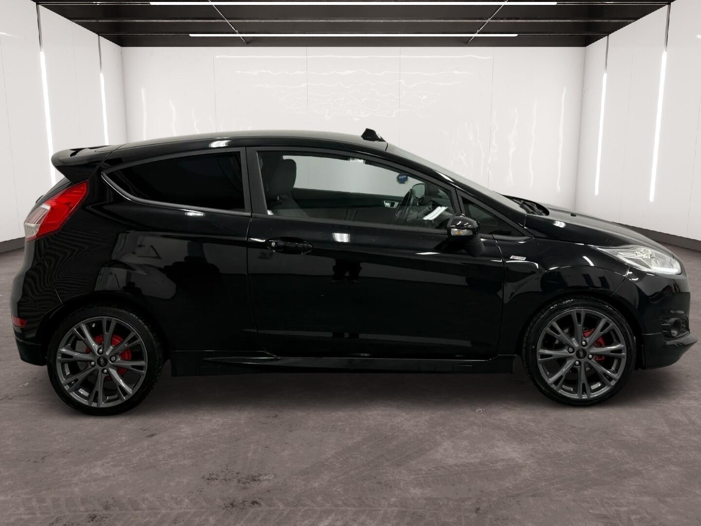 Used Ford Fiesta 2016 for sale - 77410820: Photo 7