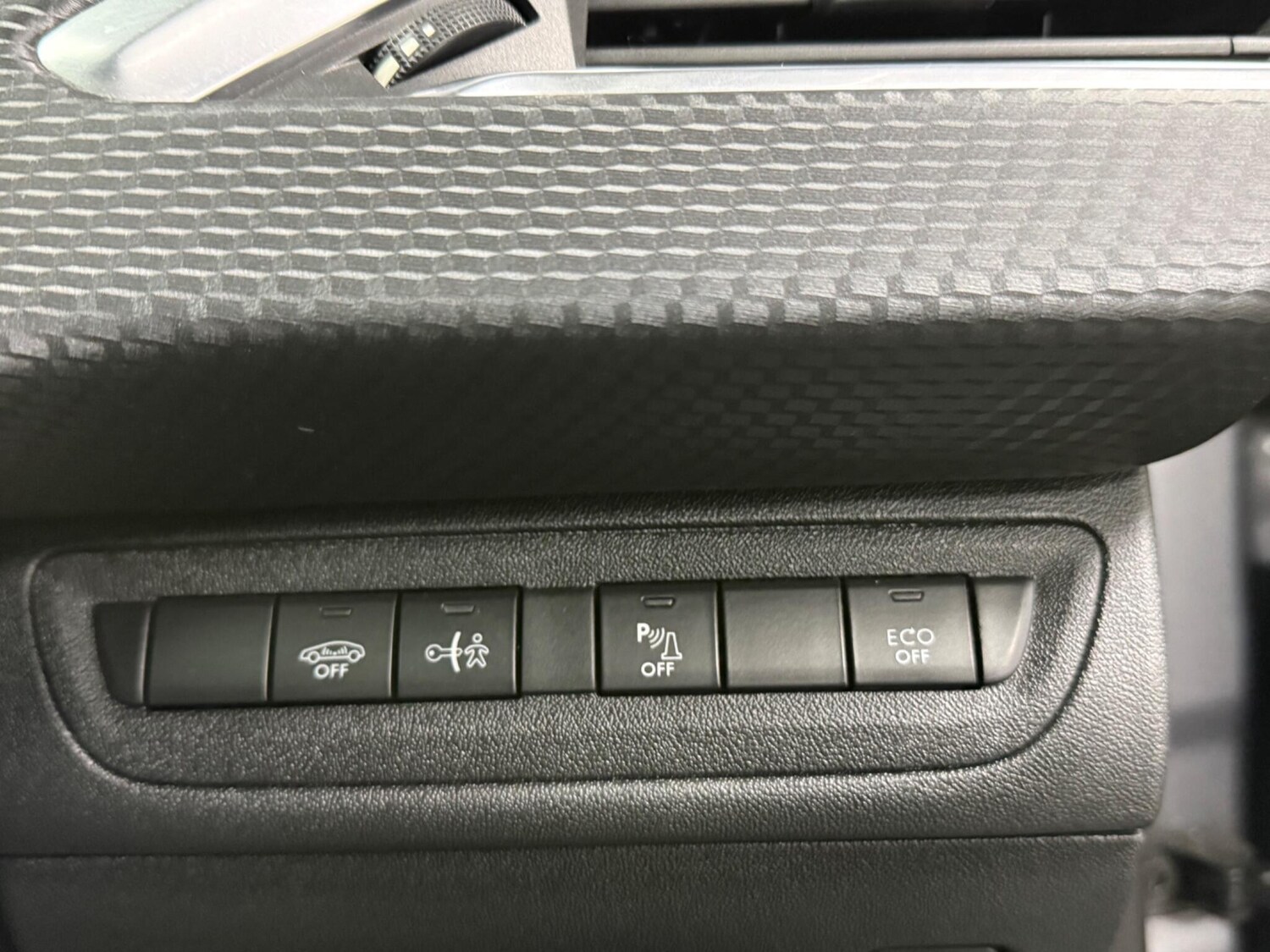 Used Peugeot 2008 for sale - 78099864: Photo 20