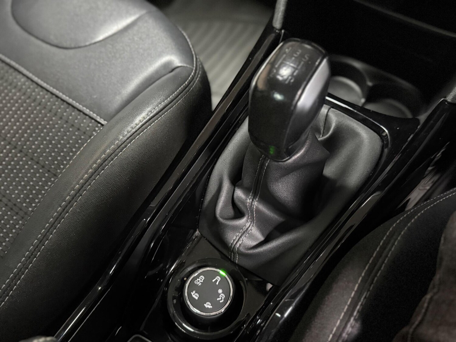 Used Peugeot 2008 for sale - 78099864: Photo 21