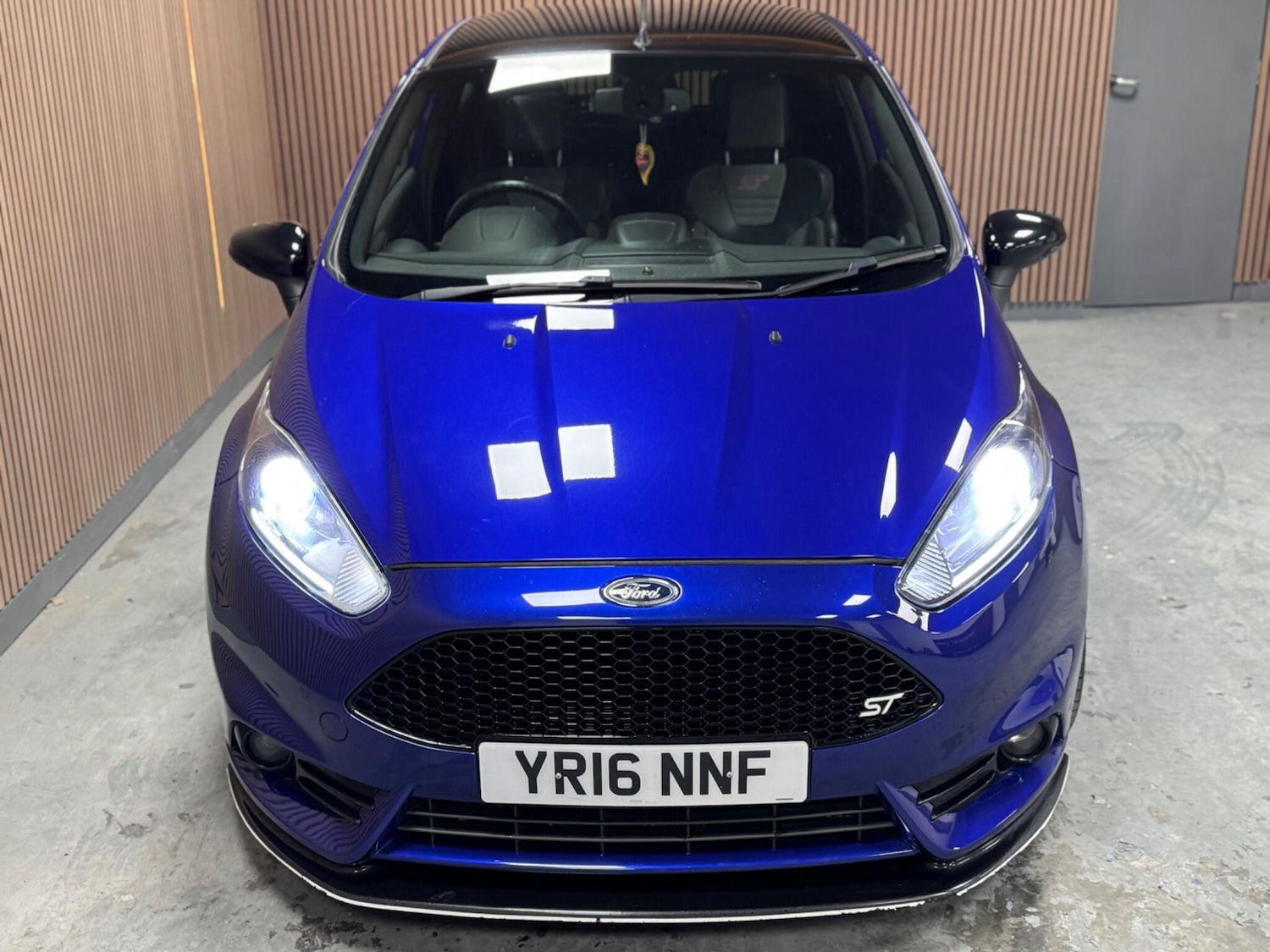 Used Ford Fiesta for sale - 77705582: Photo 2