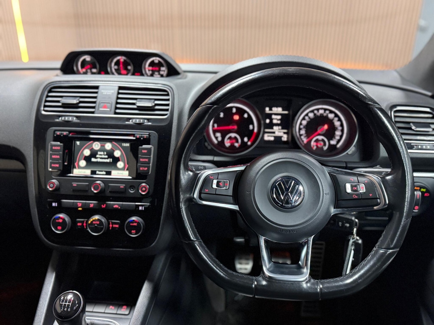 Used Volkswagen Scirocco for sale - 77633772: Photo 14