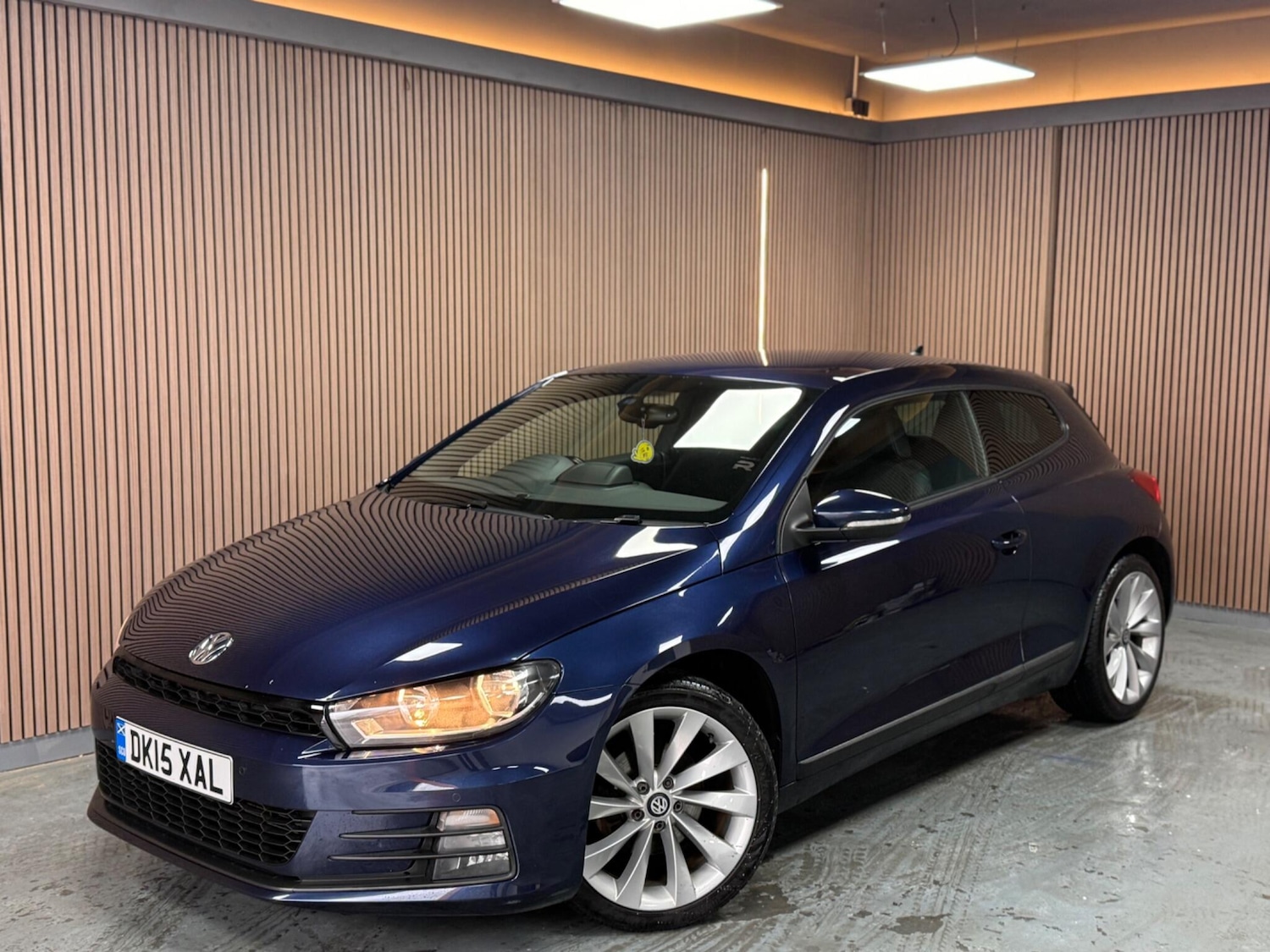 Used Volkswagen Scirocco for sale - 77633772: Photo 2