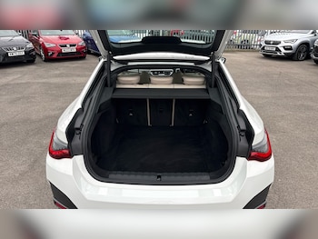 Used BMW 4 Series 2022 for sale - 78039197: Photo