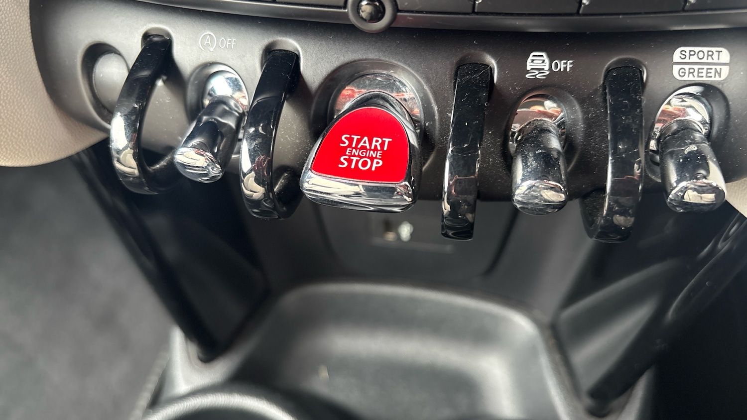 Used MINI Hatch 2024 for sale - 78040158: Photo 35